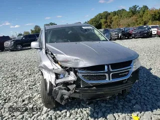 2018 Dodge Journey SXT with VIN 3C4PDCBG0JT386213, listed as a Copart auction lot 76146524 with 142,436 mi miles and Salvage Title. Bid and sale history available at carsss.com. Image 12.