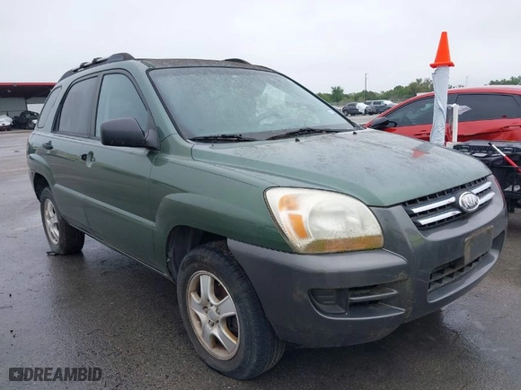 2007 Kia Sportage LX with VIN KNDJF724977443776, listed as a IAAI auction lot 41970708 with 87,544 mi miles. Bid and sale history available at carsss.com. Image 1.