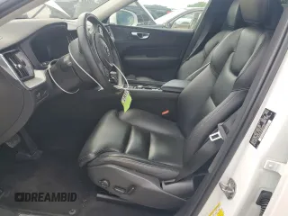 2019 Volvo XC60 Momentum with VIN LYVA22RK6KB224197, listed as a Copart auction lot 58830665 with Not provided miles and Clean title. Bid and sale history available at DreamBid. Image 7.