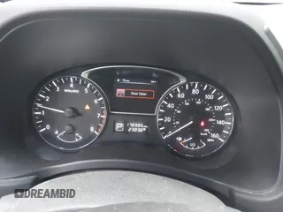 2014 Nissan Pathfinder SL with VIN 5N1AR2MN5EC699428, listed as a IAAI auction lot 42793201 with 178,985 mi miles and . Bid and sale history available at DreamBid. Image 7.