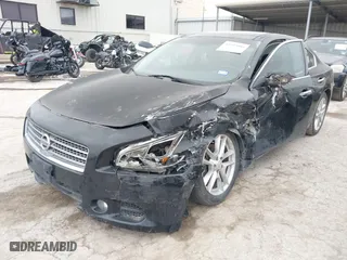 2009 Nissan Maxima 3.5 S with VIN 1N4AA51E89C831062, listed as a IAAI auction lot 41923084 with 176,709 mi miles. Bid and sale history available at carsss.com. Image 17.