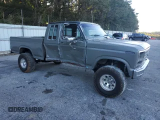 1986 Ford F-150 with VIN 1FTEX15N6GKA13863, listed as a Copart auction lot 76065584 with 203,343 mi miles and Salvage Title. Bid and sale history available at carsss.com. Image 4.