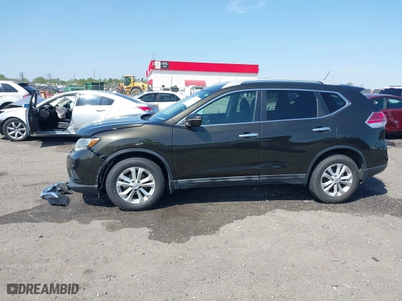 2015 Nissan Rogue S with VIN 5N1AT2MT9FC788825, listed as a IAAI auction lot 41900531 with 101,090 mi miles. Bid and sale history available at carsss.com. Image 14.