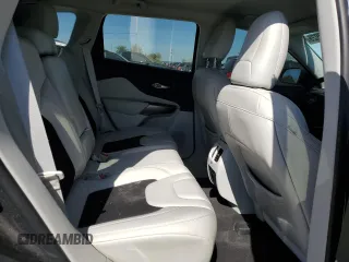 2020 Jeep Cherokee Latitude Plus с VIN 1C4PJMLB2LD571373, выставлен на аукционе Copart как лот 56059925 с пробегом 165 304 миль миль и На запчасти • Non repairable. История ставок и продаж доступна на DreamBid. Изображение 11.