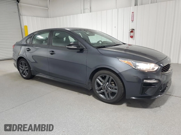 2020 Kia Forte GT-Line z VIN 3KPF34AD7LE181359, wystawiony jako Copart lot #59304265 z przebiegiem 89 264 mil mil oraz Czysty tytuł • Clean title. Historia ofert i sprzedaży dostępna na DreamBid. Obrazek 4.