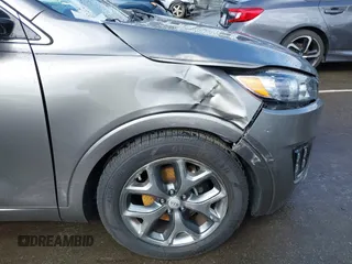 2016 Kia Sorento SXL with VIN 5XYPK4A19GG089000, listed as a IAAI auction lot 41726853 with 73,809 mi miles. Bid and sale history available at carsss.com. Image 19.