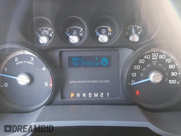 2013 Ford F-350 XL z VIN 1FT8W3DT6DEB56639, wystawiony jako Copart lot #42168225 z przebiegiem 177 313 mil mil oraz Szkoda całkowita • Salvage title. Historia ofert i sprzedaży dostępna na DreamBid. Obrazek 9.