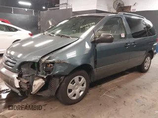 2003 Toyota Sienna CE with VIN 4T3ZF19C03U510244, listed as a IAAI auction lot 41441599 with 126,030 mi miles. Bid and sale history available at carsss.com. Image 6.