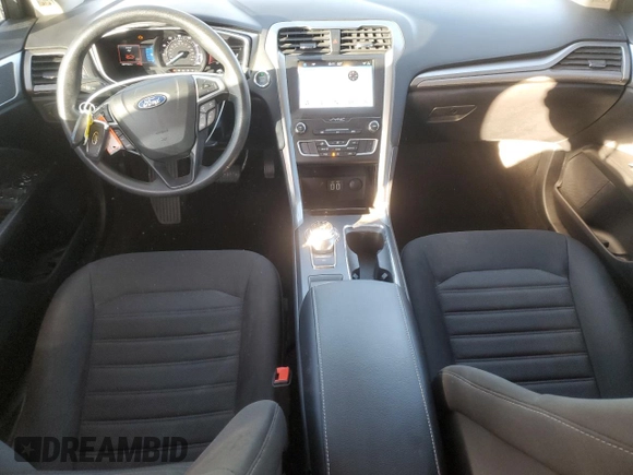 2019 Ford Fusion SE with VIN 3FA6P0HD4KR251223, listed as a Copart auction lot 42451445 with 37,710 mi miles and Salvage Title. Bid and sale history available at carsss.com. Image 8.