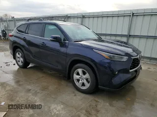 2023 Toyota Highlander L with VIN 5TDKDRAHXPS516623, listed as a Copart auction lot 77443144 with 39,669 mi miles and Clean title. Bid and sale history available at DreamBid. Image 4.