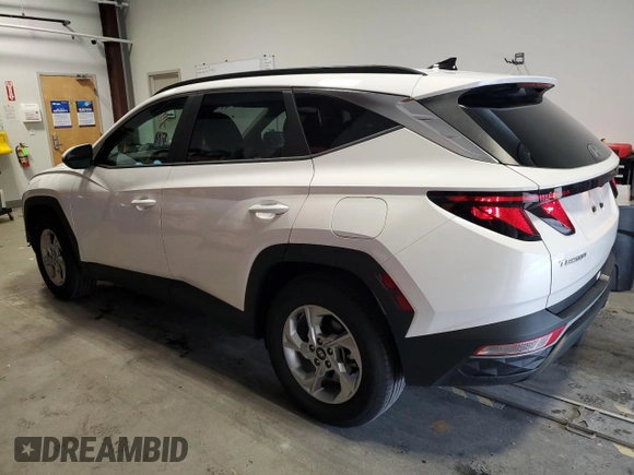 2024 Hyundai Tucson SEL with VIN 5NMJBCDE2RH428963, listed as a Copart auction lot 53304445 with 17,793 mi miles and Clean Title. Bid and sale history available at carsss.com. Image 2.