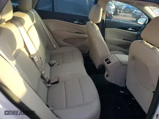 2018 Buick Regal TourX Essence with VIN W04GV8SXXJ1167612, listed as a Copart auction lot 84290234 with 49,378 mi miles and Clean Title. Bid and sale history available at carsss.com. Image 10.