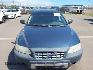 2005 Volvo XC70 with VIN YV1SZ592X51201853, listed as a IAAI auction lot 41655136 with 151,203 mi miles and . Bid and sale history available at DreamBid. Image 6.