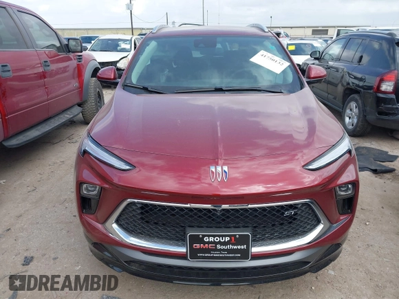 2025 Buick Encore GX Sport Touring с VIN KL4AMDSL1SB046901, выставлен на аукционе IAAI как лот 41750132 с пробегом 2 036 миль миль и . История ставок и продаж доступна на DreamBid. Изображение 12.