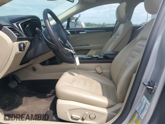 2013 Ford Fusion SE Hybrid с VIN 3FA6P0LU8DR240784, выставлен на аукционе Copart как лот 60202425 с пробегом 159 284 миль миль и Списание • Salvage title. История ставок и продаж доступна на DreamBid. Изображение 7.