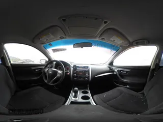 2015 Nissan Altima 2.5 S with VIN 1N4AL3AP2FN351860, listed as a IAAI auction lot 41844963 with 173,046 mi miles. Bid and sale history available at carsss.com. Image 19.