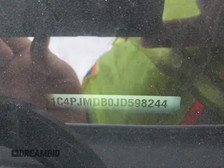 2018 Jeep Cherokee Limited с VIN 1C4PJMDB0JD598244, выставлен на аукционе IAAI как лот 42495342 с пробегом Не указан миль и . История ставок и продаж доступна на DreamBid. Изображение 9.