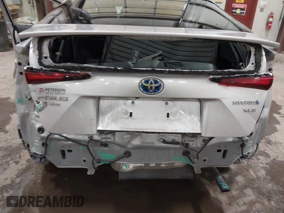 2020 Toyota Prius LE with VIN JTDL9RFU3L3019534, listed as a IAAI auction lot 41700624 with 47,923 mi miles and . Bid and sale history available at DreamBid. Image 6.