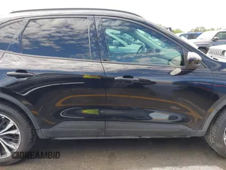 2021 Ford Escape SE with VIN 1FMCU0G62MUA12575, listed as a IAAI auction lot 42293939 with 96,359 mi miles and . Bid and sale history available at DreamBid. Image 14.