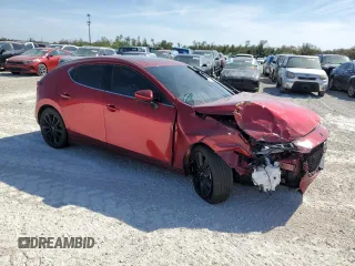 2022 Mazda Mazda3 Hatchback Premium with VIN JM1BPAML4N1521903, listed as a Copart auction lot 45798465 with 28,189 mi miles and Salvage Title. Bid and sale history available at carsss.com. Image 4.