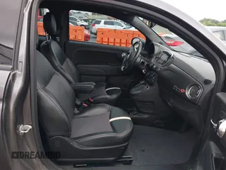 2017 FIAT 500e z VIN 3C3CFFGE5HT697541, wystawiony jako IAAI lot #42139647 z przebiegiem 61 623 mil mil oraz . Historia ofert i sprzedaży dostępna na DreamBid. Obrazek 5.