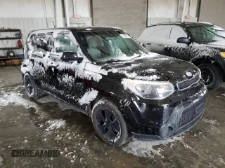 2014 Kia Soul with VIN KNDJN2A20E7001357, listed as a Copart auction lot 47686465 with 121,085 mi miles and Clean Title. Bid and sale history available at carsss.com. Image 4.