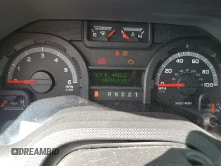 2010 Ford Econoline Passenger XL с VIN 1FBSS3BL9ADA18474, выставлен на аукционе Copart как лот 51644235 с пробегом 84 311 миль миль и Чистый • Clean title. История ставок и продаж доступна на DreamBid. Изображение 9.