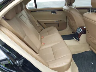 2007 Mercedes-Benz S 550 z VIN WDDNG71X47A094691, wystawiony jako IAAI lot #42251493 z przebiegiem 170 831 mil mil oraz . Historia ofert i sprzedaży dostępna na DreamBid. Obrazek 8.