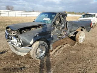 1995 Ford Ranger Splash with VIN 1FTCR10A4SPA56258, listed as a Copart auction lot 43721815 with 189,300 mi miles and Salvage Title. Bid and sale history available at carsss.com. Image 1.