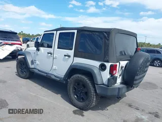 2018 Jeep Wrangler Unlimited Sport with VIN 1C4BJWDG6JL859089, listed as a IAAI auction lot 40600778 with 112,406 mi miles and . Bid and sale history available at DreamBid. Image 3.