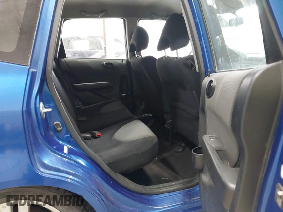 2007 Honda Fit Sport with VIN JHMGD37637S009481, listed as a IAAI auction lot 42519956 with 127,066 mi miles and . Bid and sale history available at DreamBid. Image 8.