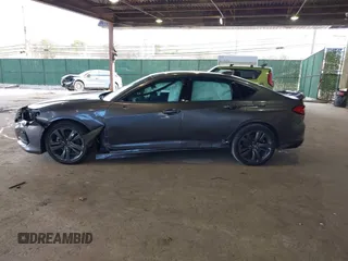 2022 Acura TLX w/A-Spec Package with VIN 19UUB6F51NA001968, listed as a IAAI auction lot 41797078 with 35,765 mi miles and . Bid and sale history available at carsss.com. Image 15.