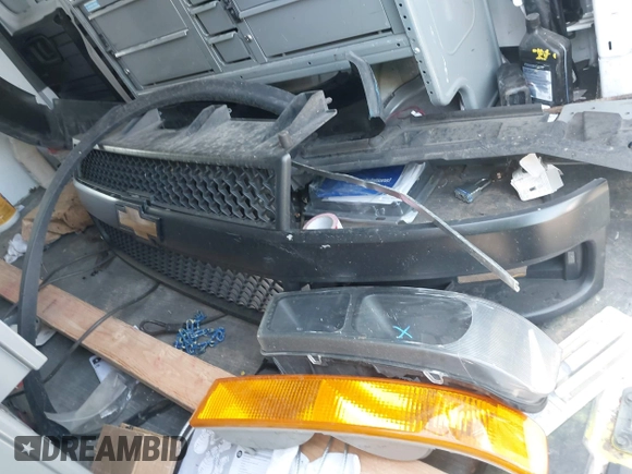 2023 Chevrolet Express Cargo with VIN 1GCWGAFP2P1100606, listed as a IAAI auction lot 42450171 with 34,000 mi miles and . Bid and sale history available at DreamBid. Image 12.