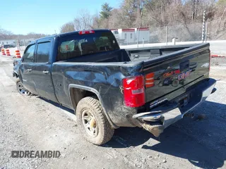 2014 GMC Sierra 1500 with VIN 3GTU2TEH6EG197593, listed as a IAAI auction lot 41645947 with 236,667 mi miles. Bid and sale history available at carsss.com. Image 3.