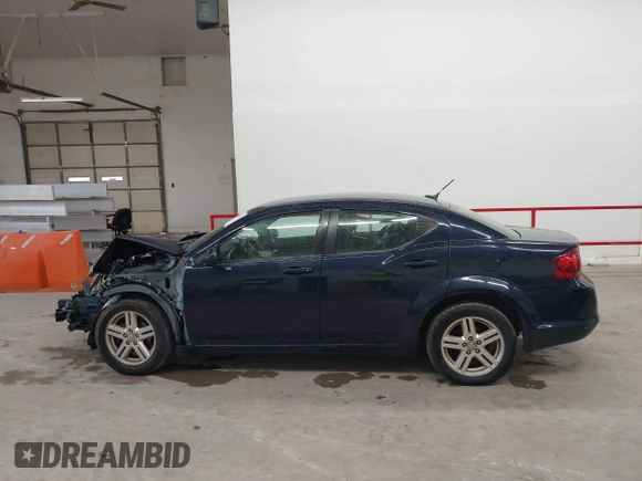 2013 Dodge Avenger SXT с VIN 1C3CDZCB9DN636707, выставлен на аукционе IAAI как лот 42552332 с пробегом Не указан миль и . История ставок и продаж доступна на DreamBid. Изображение 15.
