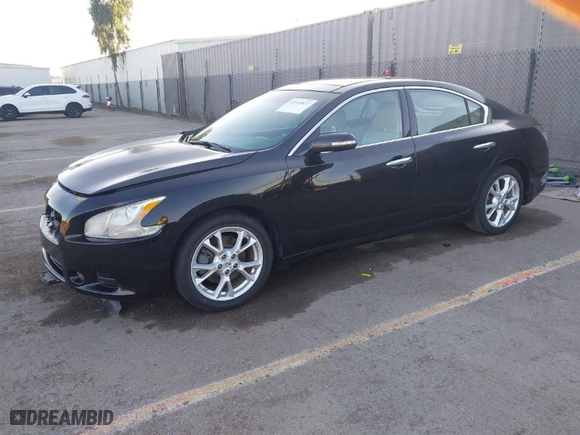 2014 Nissan Maxima 3.5 SV with VIN 1N4AA5AP0EC488601, listed as a IAAI auction lot 41514837 with 56042 miles. Bid and sale history available at carsss.com. Image 2.