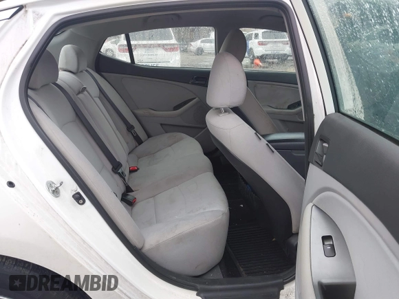 2015 Kia Optima LX with VIN KNAGM4A70F5571034, listed as a IAAI auction lot 41734211 with 214,948 mi miles. Bid and sale history available at carsss.com. Image 8.