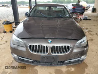 2013 BMW 5 Series 528i xDrive z VIN WBAXH5C57DD112057, wystawiony jako Copart lot #56387035 z przebiegiem Nie podano mil oraz Czysty tytuł • Clean title. Historia ofert i sprzedaży dostępna na DreamBid. Obrazek 5.