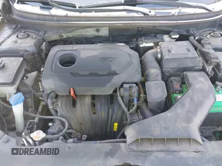 2018 Hyundai Sonata Sport with VIN 5NPE34AFXJH675527, listed as a IAAI auction lot 41996427 with 127,757 mi miles and . Bid and sale history available at carsss.com. Image 10.