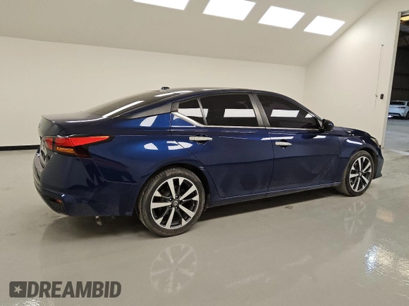 2019 Nissan Altima 2.5 S with VIN 1N4BL4BVXKC132187, listed as a Copart auction lot 50321545 with 119,650 mi miles and Clean Title. Bid and sale history available at carsss.com. Image 3.