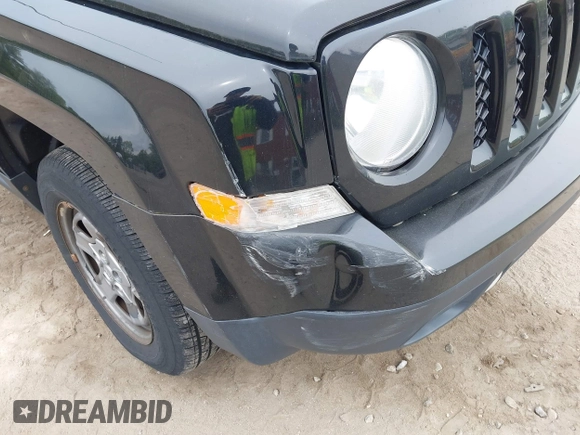 2014 Jeep Patriot Sport with VIN 1C4NJRBB3ED879757, listed as a IAAI auction lot 42241511 with 126,135 mi miles and . Bid and sale history available at carsss.com. Image 6.