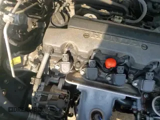 2019 Honda HR-V LX z VIN 3CZRU5H32KG703535, wystawiony jako Copart lot #67957055 z przebiegiem 69 513 mil mil oraz Szkoda całkowita • Salvage title. Historia ofert i sprzedaży dostępna na DreamBid. Obrazek 13.