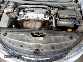2016 Chrysler 200 LX with VIN 1C3CCCFBXGN186629, listed as a Copart auction lot 47370105 with 119,205 mi miles and Salvage Title. Bid and sale history available at carsss.com. Image 11.