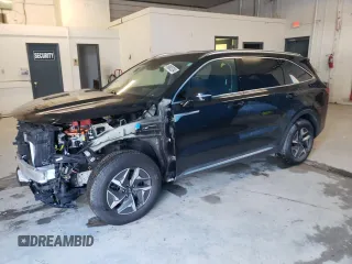 2021 Kia Sorento Hybrid S with VIN KNDRG4LG6M5057329, listed as a Copart auction lot 84905284 with 53,640 mi miles and Salvage Title. Bid and sale history available at carsss.com. Image 1.