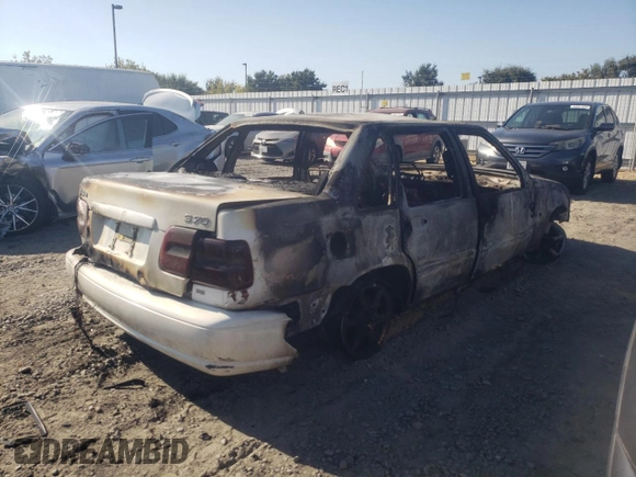 2000 Volvo S70 с VIN YV1LS61J0Y2651057, выставлен на аукционе Copart как лот 69785084 с пробегом Не указан миль и На запчасти • Non repairable. История ставок и продаж доступна на DreamBid. Изображение 3.