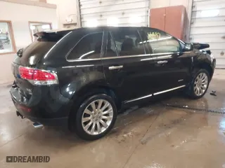 2011 Lincoln MKX with VIN 2LMDJ8JK0BBJ07032, listed as a IAAI auction lot 41866897 with 232,796 mi miles. Bid and sale history available at carsss.com. Image 4.