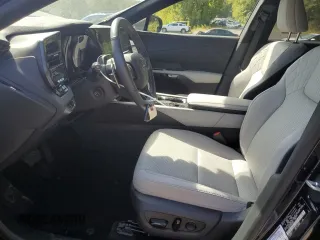 2024 Lexus RX with VIN 2T2BBMCA6RC028771, listed as a Copart auction lot 70658054 with 7,491 mi miles and Salvage Title. Bid and sale history available at carsss.com. Image 7.