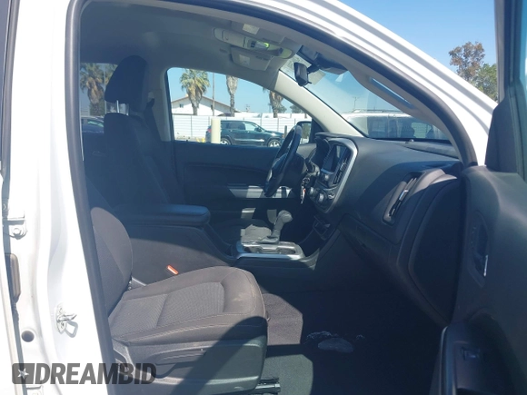 2019 Chevrolet Colorado 2WD LT with VIN 1GCGSCEN8K1361309, listed as a IAAI auction lot 42067558 with 131,782 mi miles and . Bid and sale history available at DreamBid. Image 5.