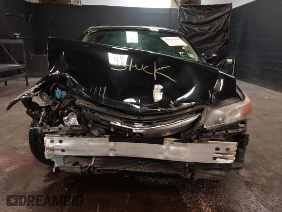 2013 Acura ILX with VIN 19VDE1F35DE018378, listed as a IAAI auction lot 41611219 with 119,624 mi miles. Bid and sale history available at carsss.com. Image 13.