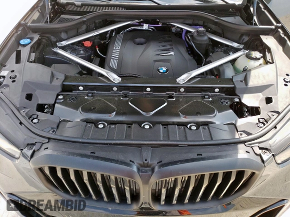 2025 BMW X5 xDrive40i z VIN 5UX23EU02S9Z67262, wystawiony jako Copart lot #56757915 z przebiegiem 2 538 mil mil oraz Szkoda całkowita • Salvage title. Historia ofert i sprzedaży dostępna na DreamBid. Obrazek 12.